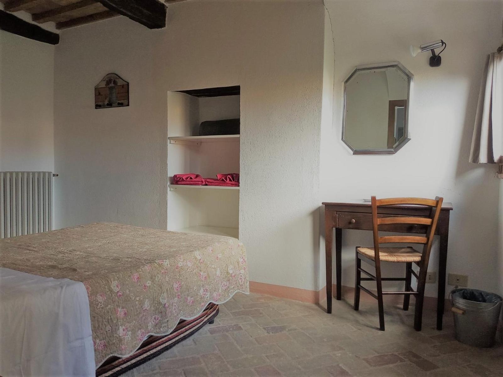 Un Giardino Nel Tufo Bed & Breakfast Pitigliano Exterior photo